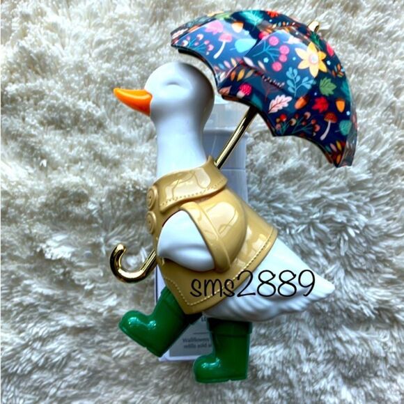 Bath and Body Works Goose Wallflower Plug - Picture 1 of 2
